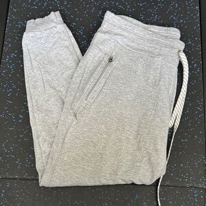 Korsa Gray Women's Activewear